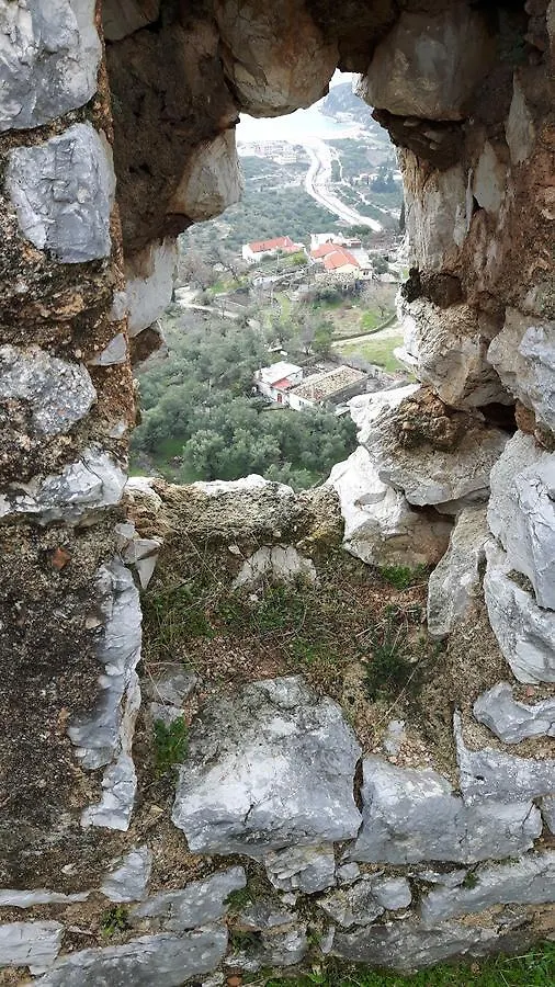Castle Hotel Himarë 3*,  Albanie
