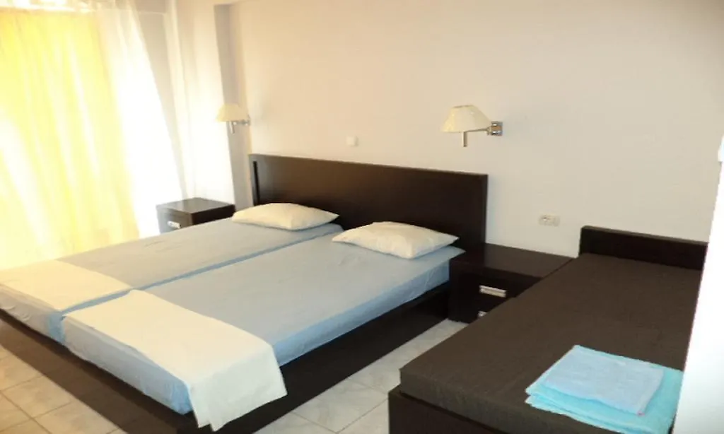 Castle Hotel Himare 3*,  Albania